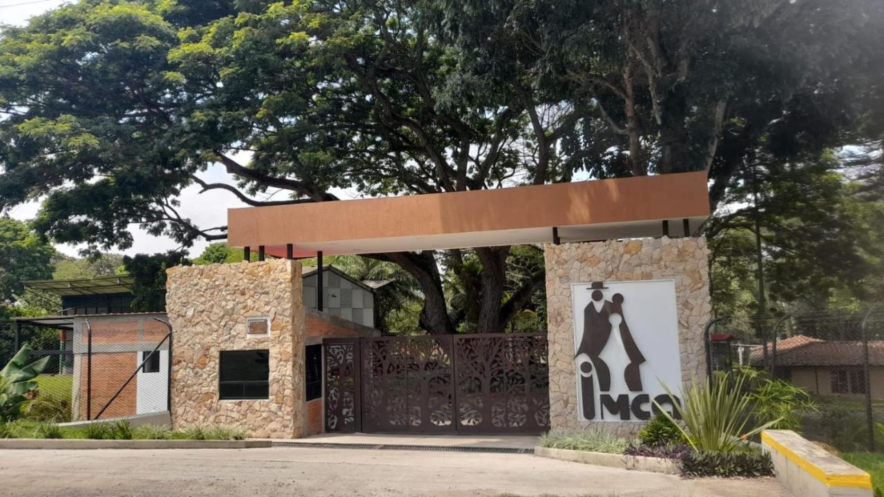 Imca Hotel Buga Kültér fotó