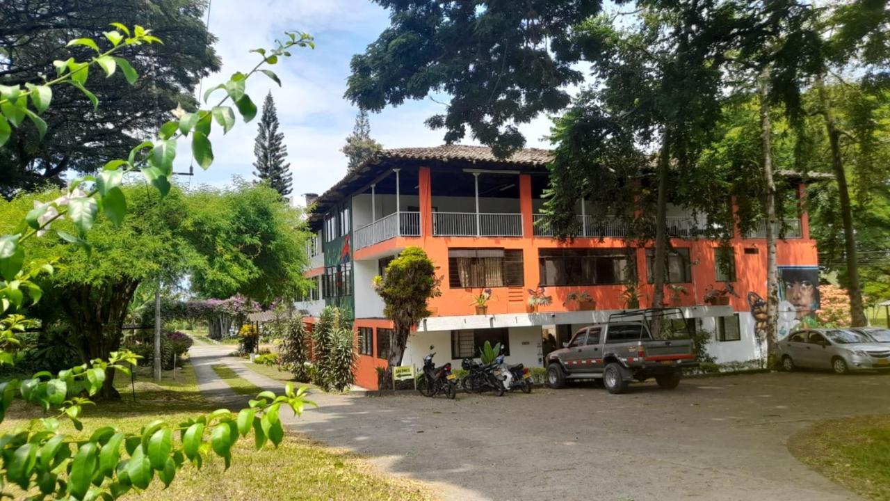 Imca Hotel Buga Kültér fotó