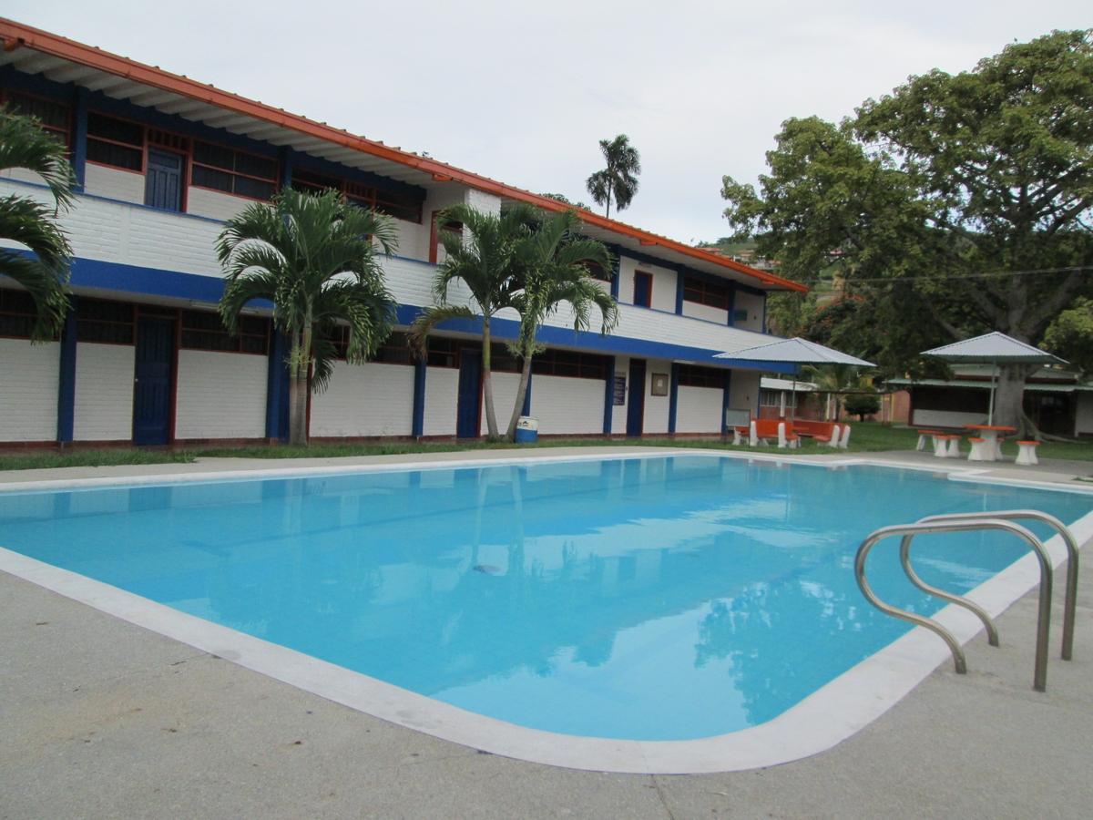 Imca Hotel Buga Kültér fotó